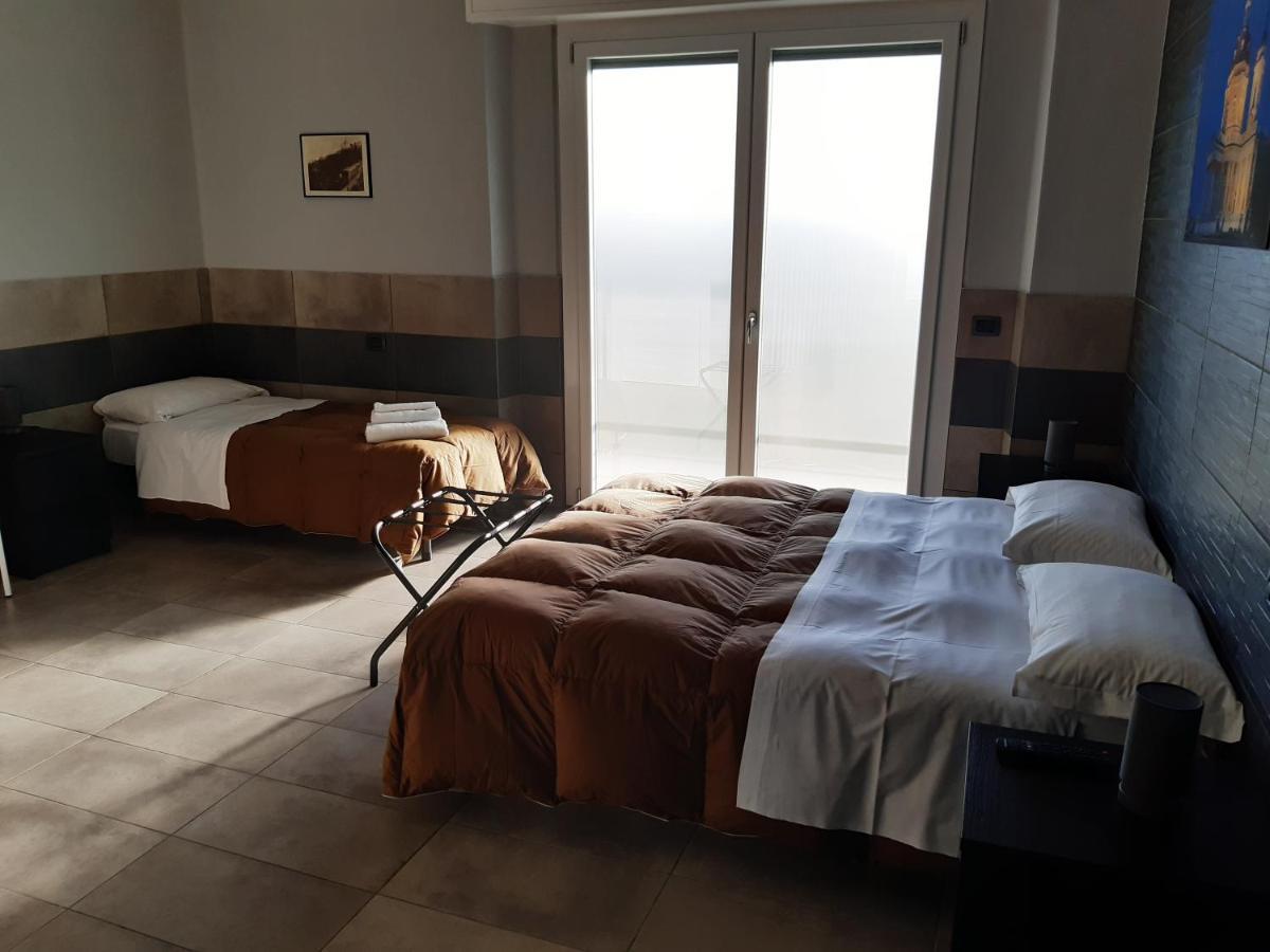 La Montrucca Camere Caselle Torinese Eksteriør billede